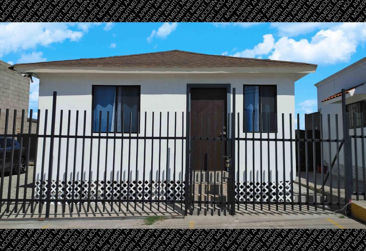 The White Bungalow Rosarito Eksteriør billede